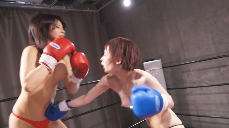 川菜美鈴＆吉良薫 高身長で巨乳美女がトップレスボクシング対決